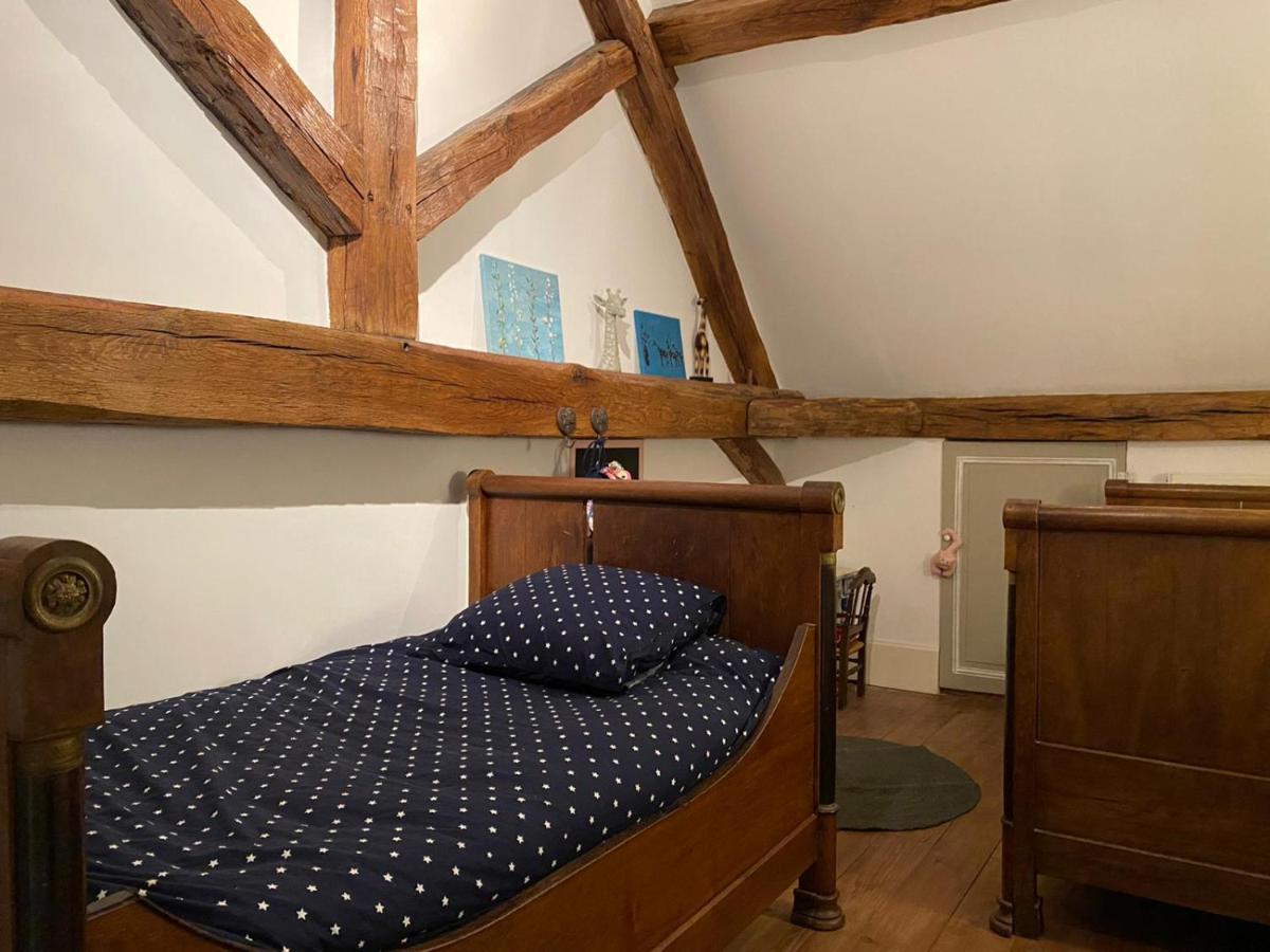 Le Pigeonnier De Saint-Loup Bed And Breakfast Екстериор снимка
