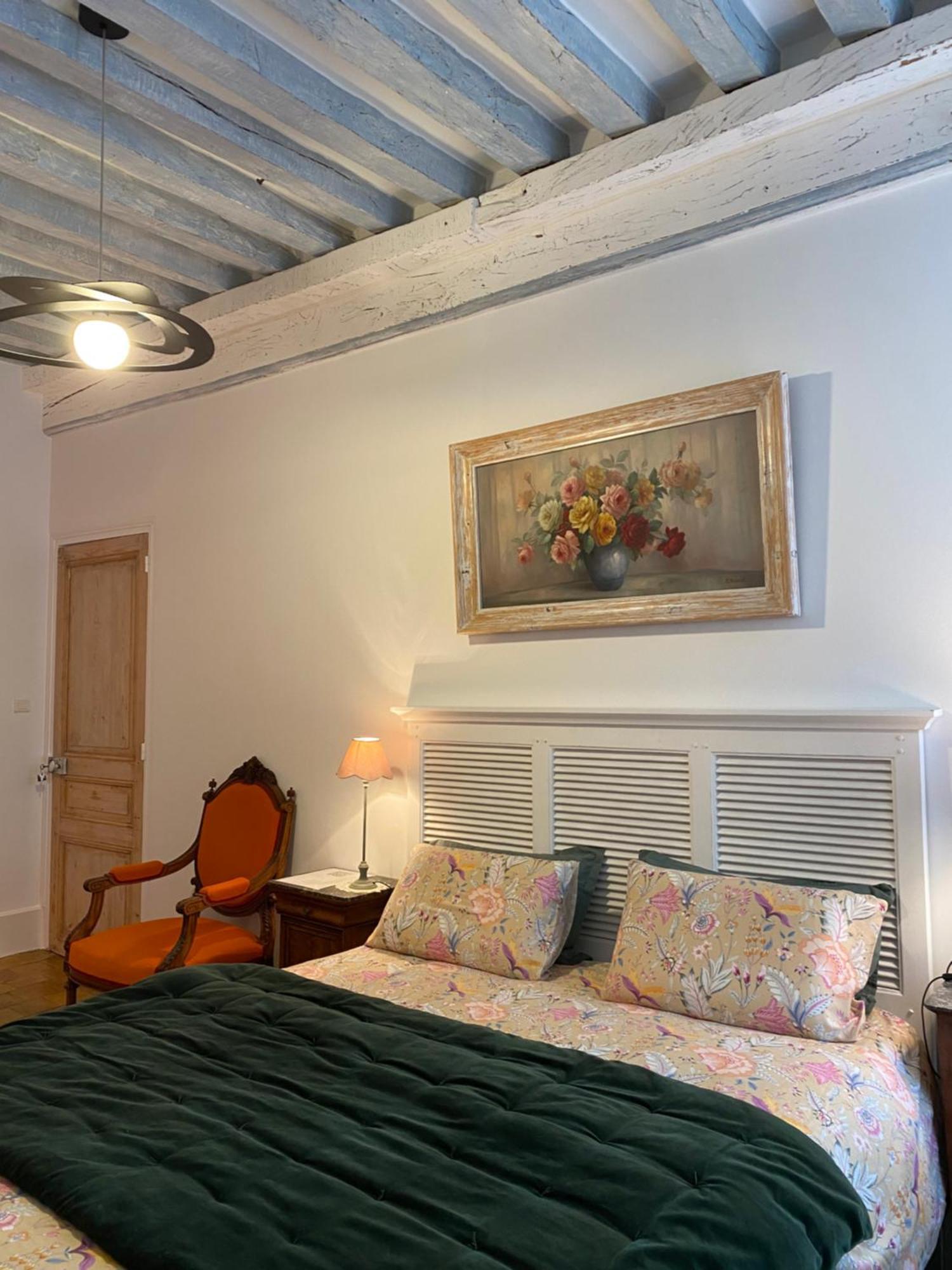 Le Pigeonnier De Saint-Loup Bed And Breakfast Екстериор снимка